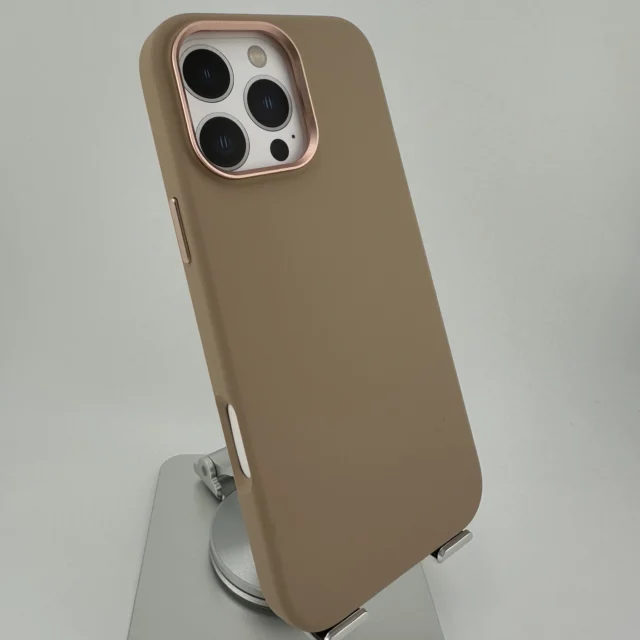 Mutural Pure Magsafe Series Hülle iPhone 16 Pro Max Gold – Bild 3