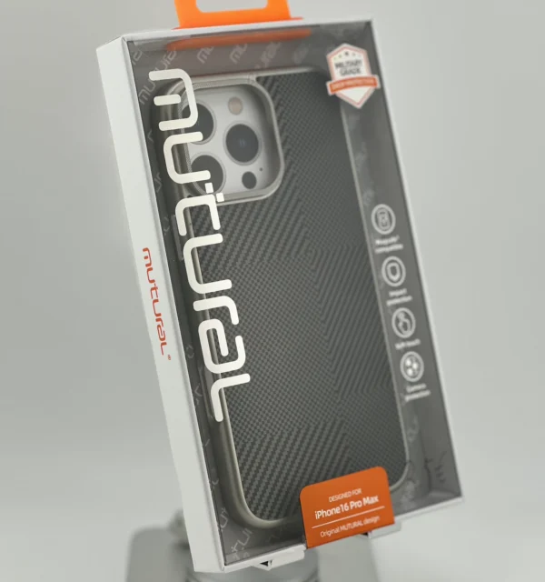 Mutural Magsafe Series iPhone 16 Pro Max Carbon