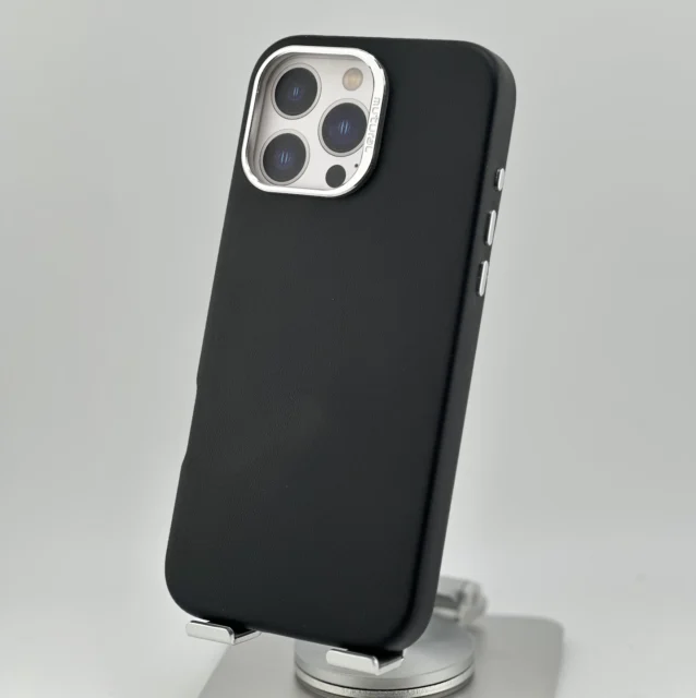Mutural Deluxe Magsafe Siries iPhone 16 Pro Max Black – Bild 3
