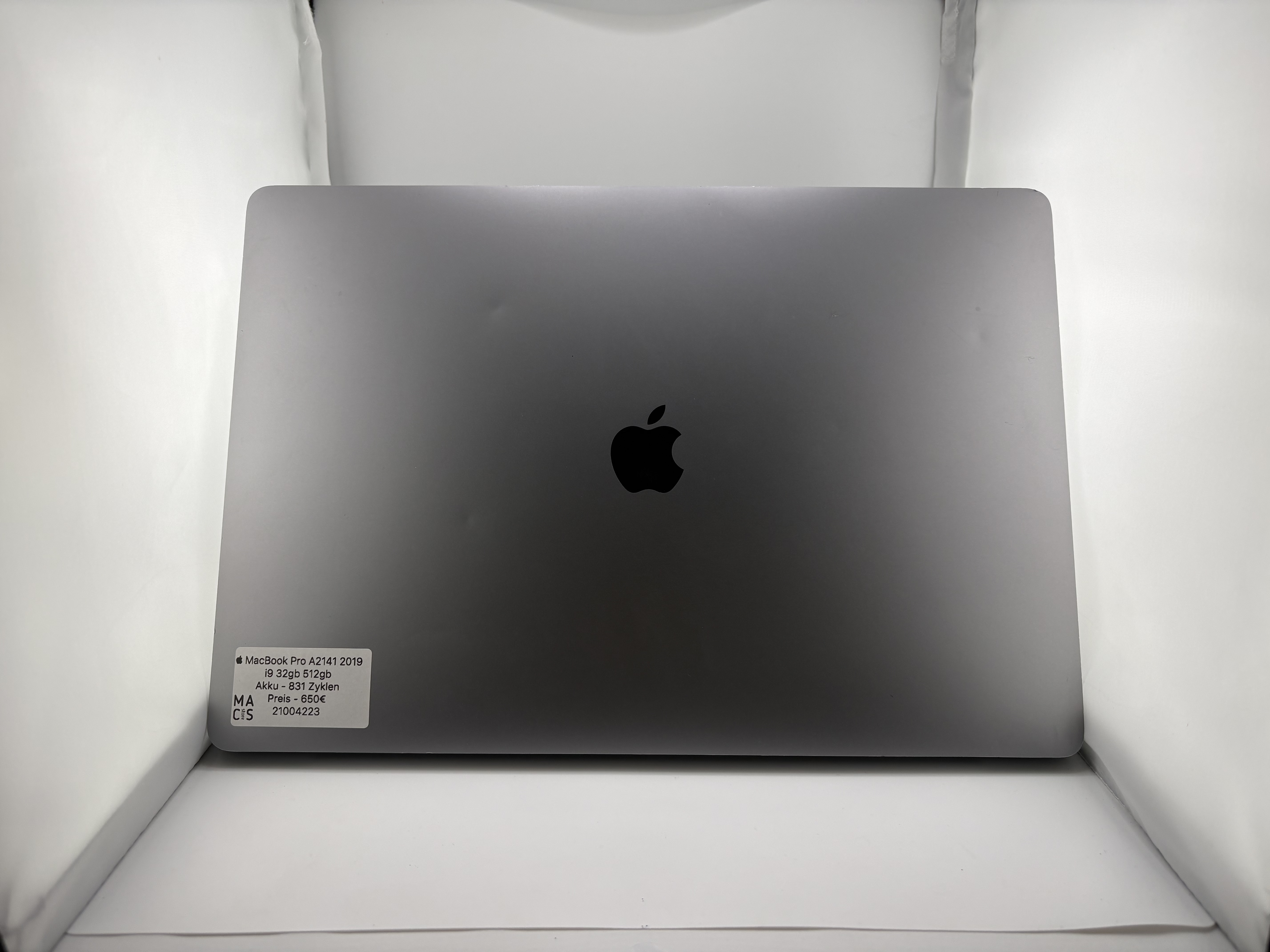 Apple Macbook Pro 16 (2019) 32Gb/512Gb Space Grau